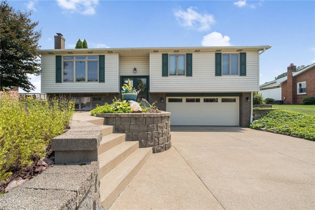Hempfield Twp, PA 15601,716 Courtview