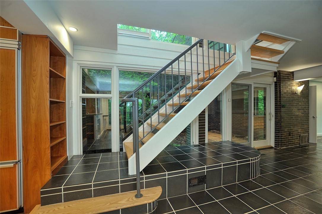 Shadyside, PA 15232,90 E Woodland Road