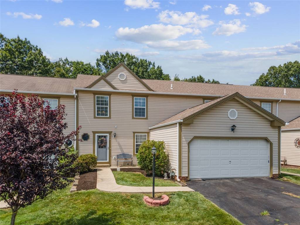 Cranberry Twp, PA 16066,852 Sunset Cir