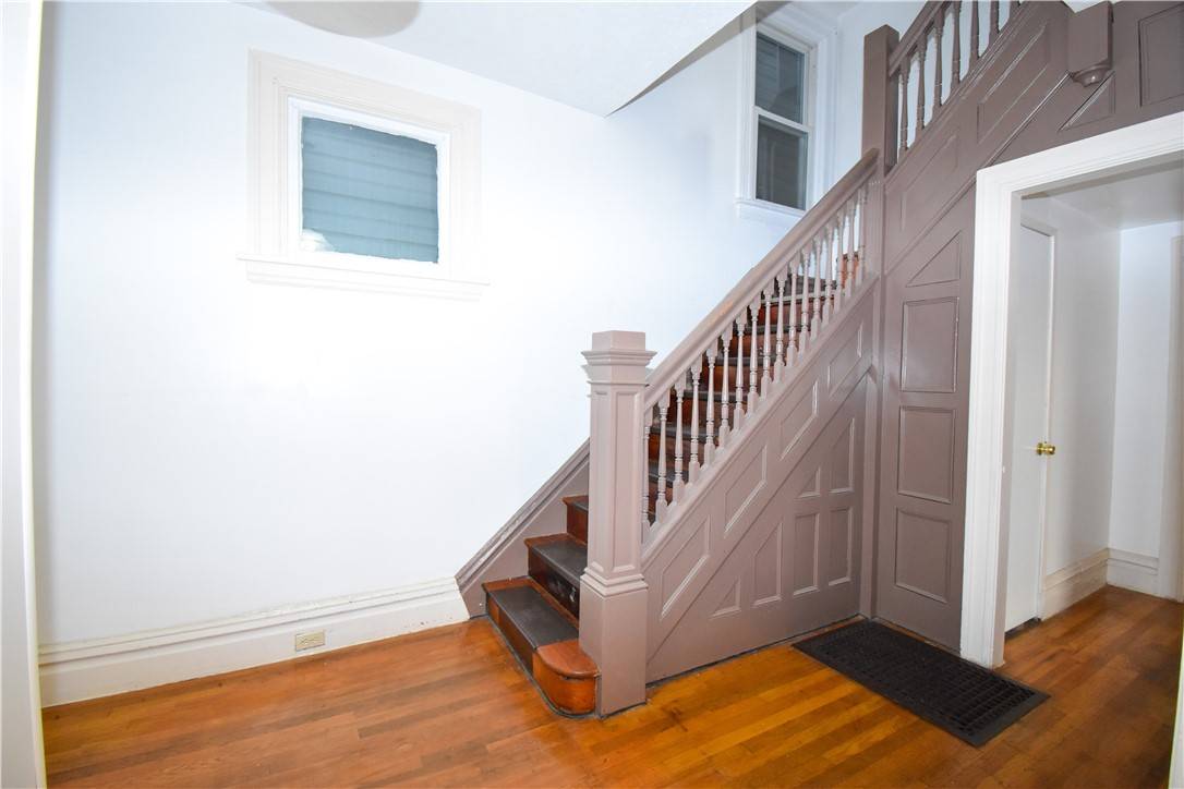 Ingram, PA 15205,49 Sampson Ave