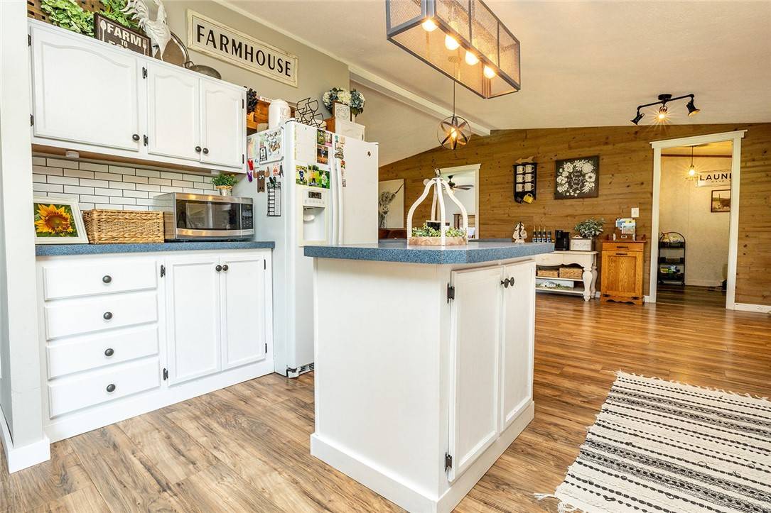 E Lackawannock Twp, PA 16137,454 Old Sharon Rd