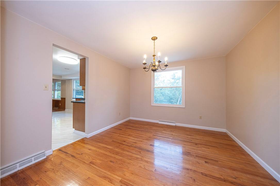 Monroeville, PA 15146,129 MAYBERRY DRIVE