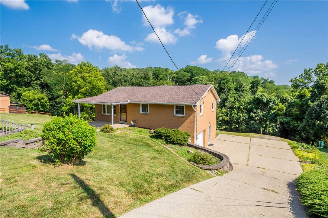 South Strabane, PA 15301,872 Pleasant Hill Drive