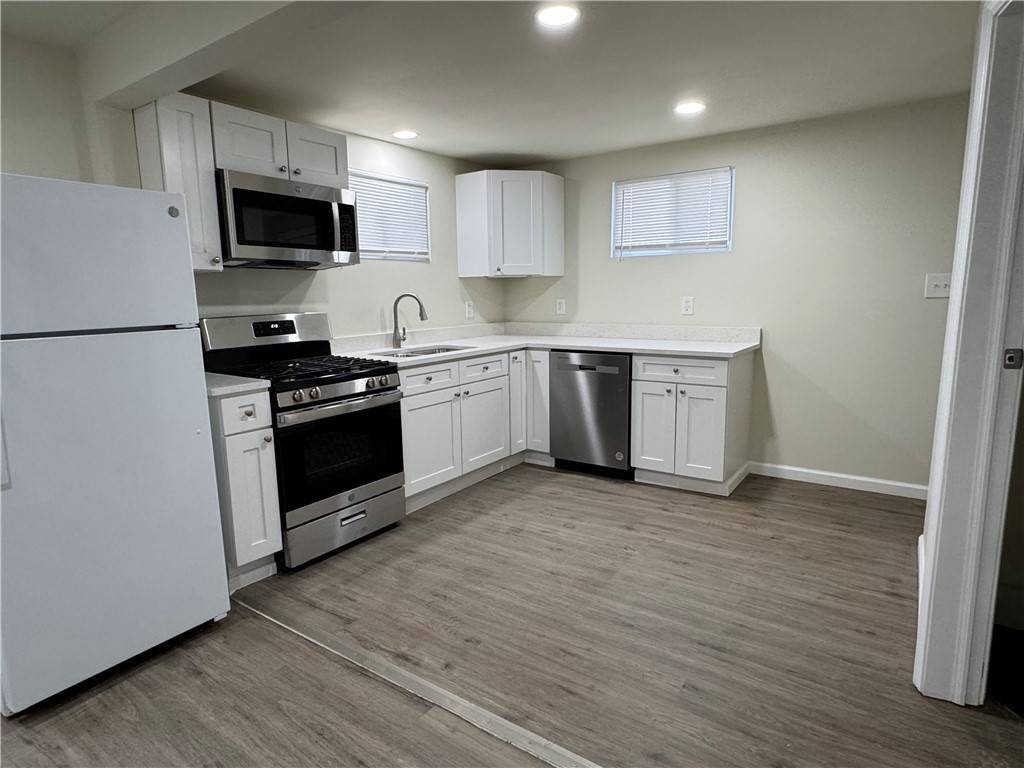 Sewickley, PA 15143,14 Dickson Rd #REAR