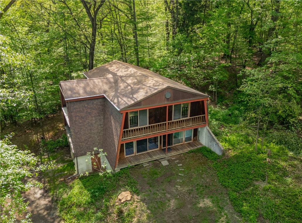 Valencia Boro, PA 16059,1445 E Cruikshank Rd