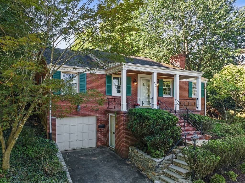 Carnegie, PA 15106,139 Grienbrier Dr