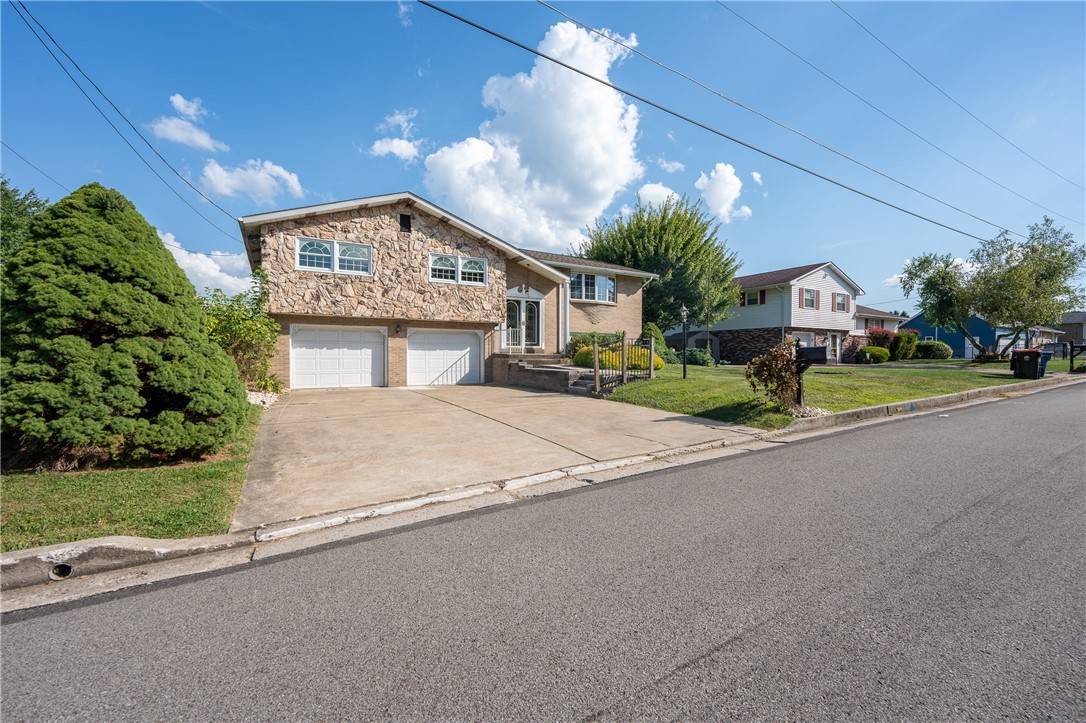 Latrobe, PA 15650,307 Debora Dr