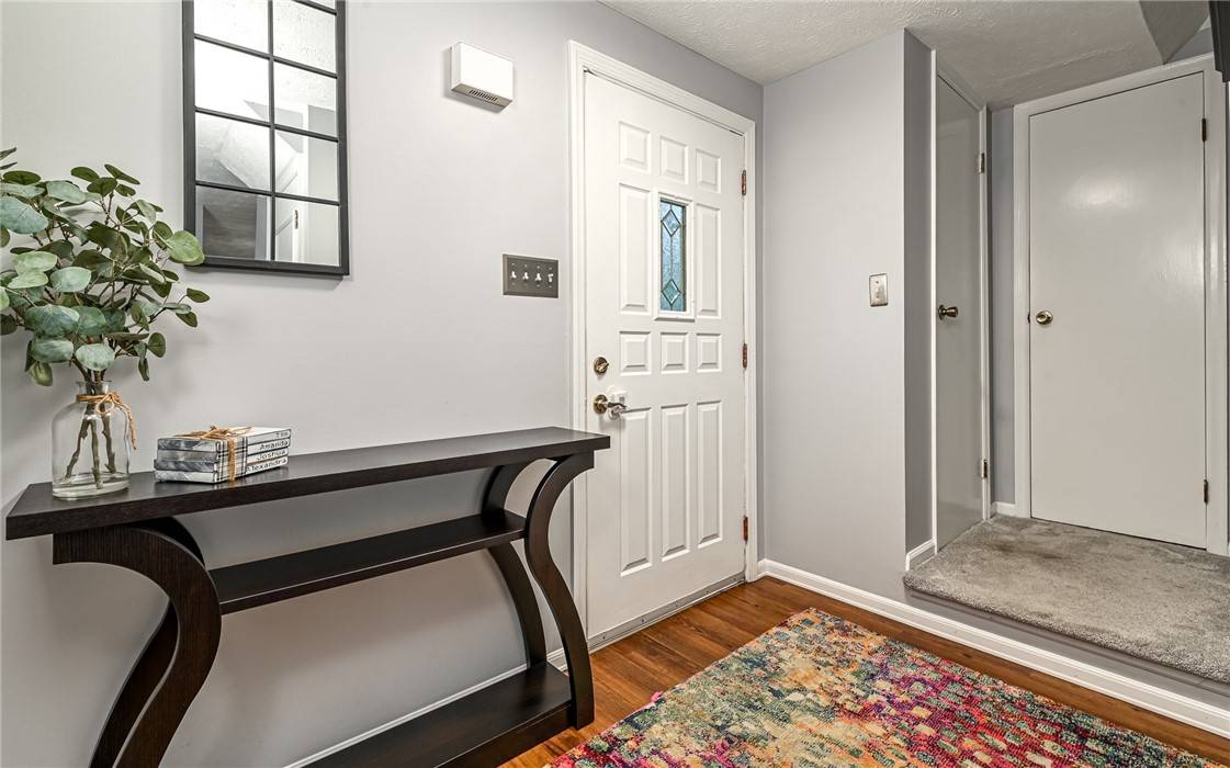 Bethel Park, PA 15102,129 Copperwood Dr