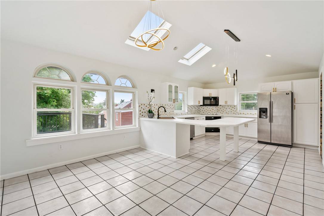 Kennedy Twp, PA 15136,1017 Mccoy Rd