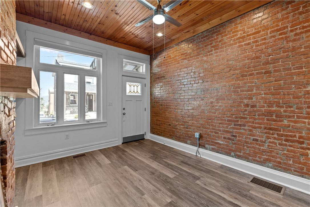 Lawrenceville, PA 15201,4212 Post St
