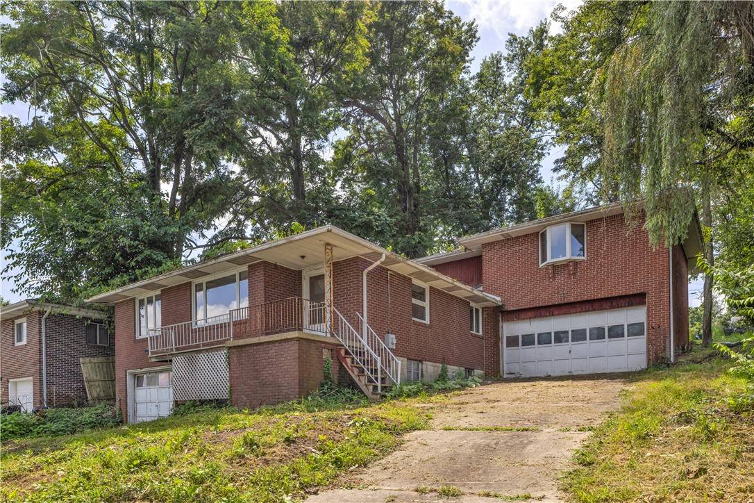 North Huntingdon, PA 15642,230 Clairmont St