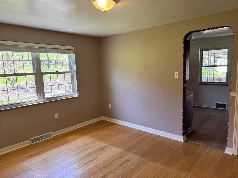 Franklin Park, PA 15143,2251 Montgomery Rd