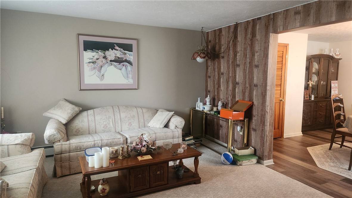 Vandergrift, PA 15690,533A Walnut Street