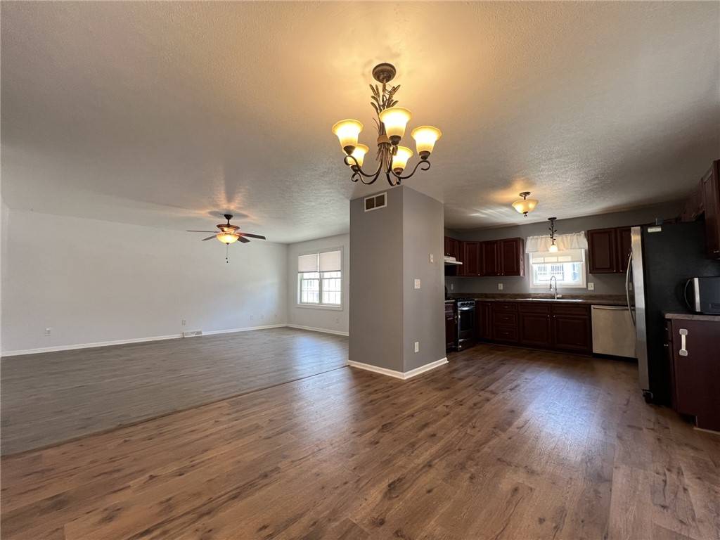 Uniontown, PA 15401,43 Maple St