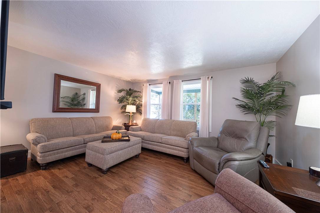 Big Beaver, PA 16157,105 Midvale Rd