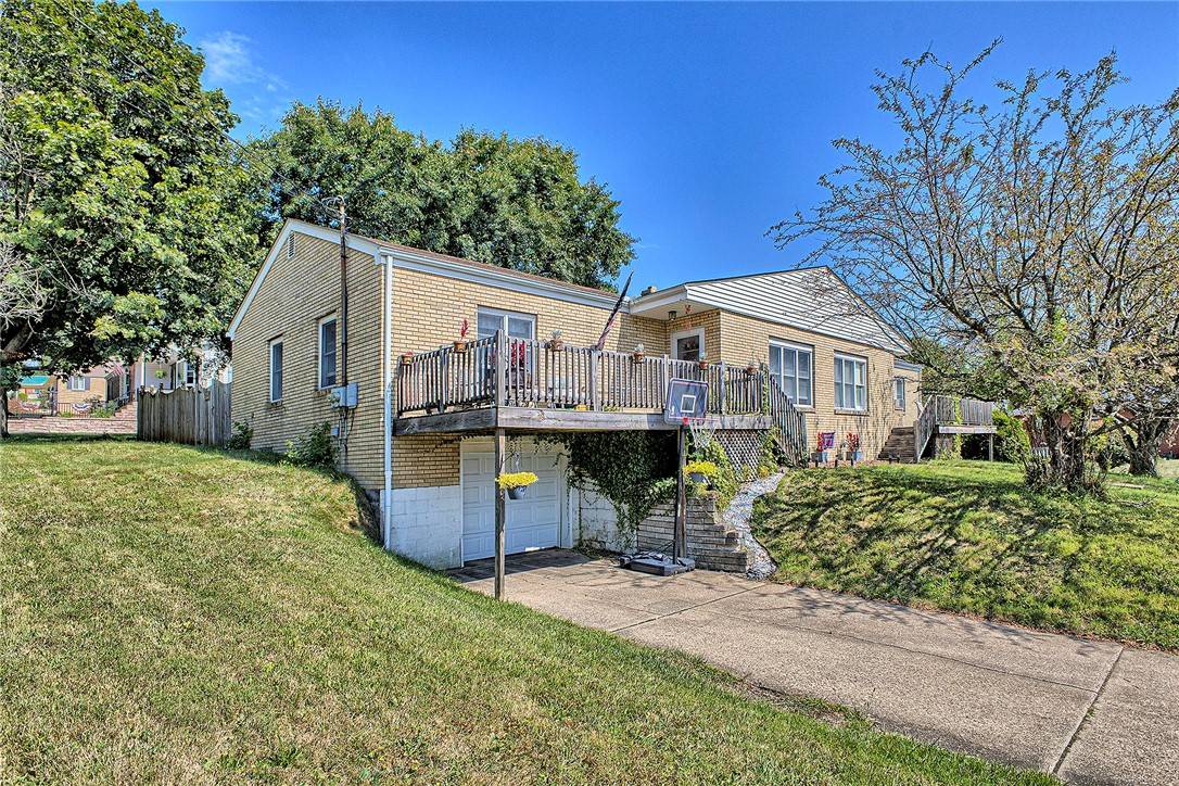 Hempfield Twp, PA 15601,303 Thomas School Road