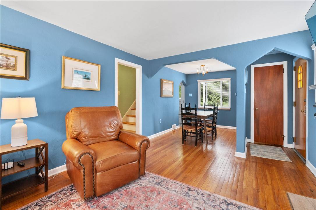 Mt Lebanon, PA 15243,1512 Worcester Drive