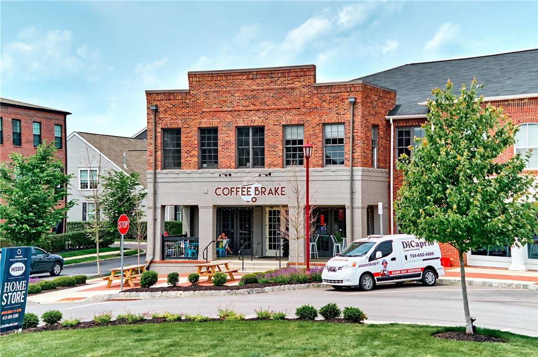 Cranberry Twp, PA 16066,305 Tillary Ln. #202