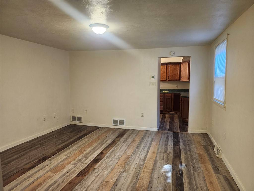 Arnold, PA 15068,2004 Woodmont