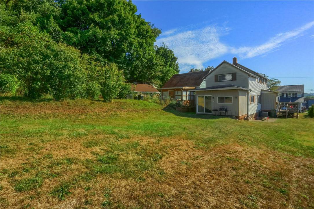 Ellwood City, PA 16117,512 Ore St