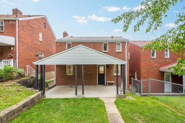 Brookline, PA 15226,2445 Edgebrook Ave