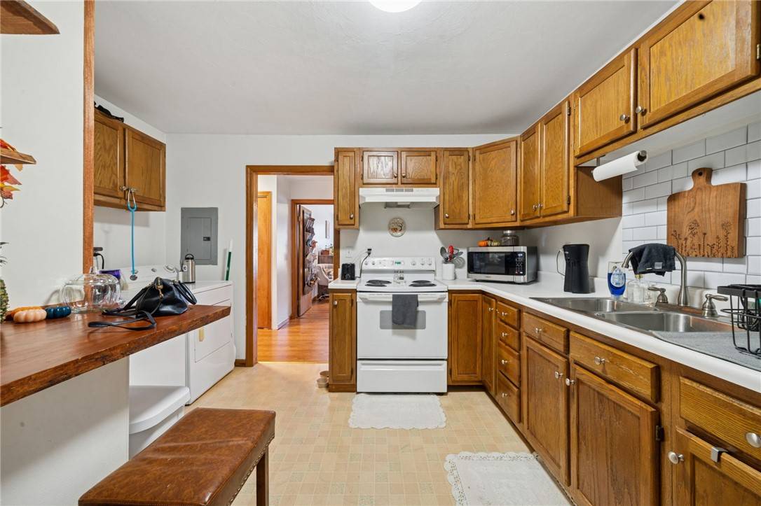 Derry Boro, PA 15627,128 S Chestnut St