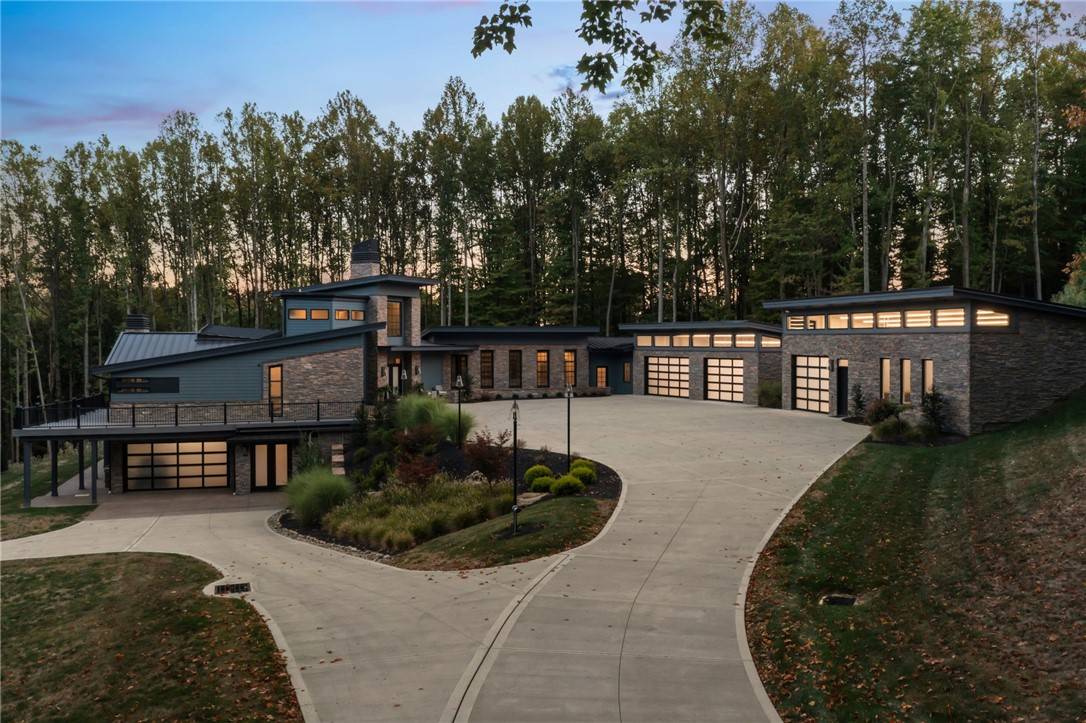 Pine Twp, PA 16046,809 Mount Pleasant Rd