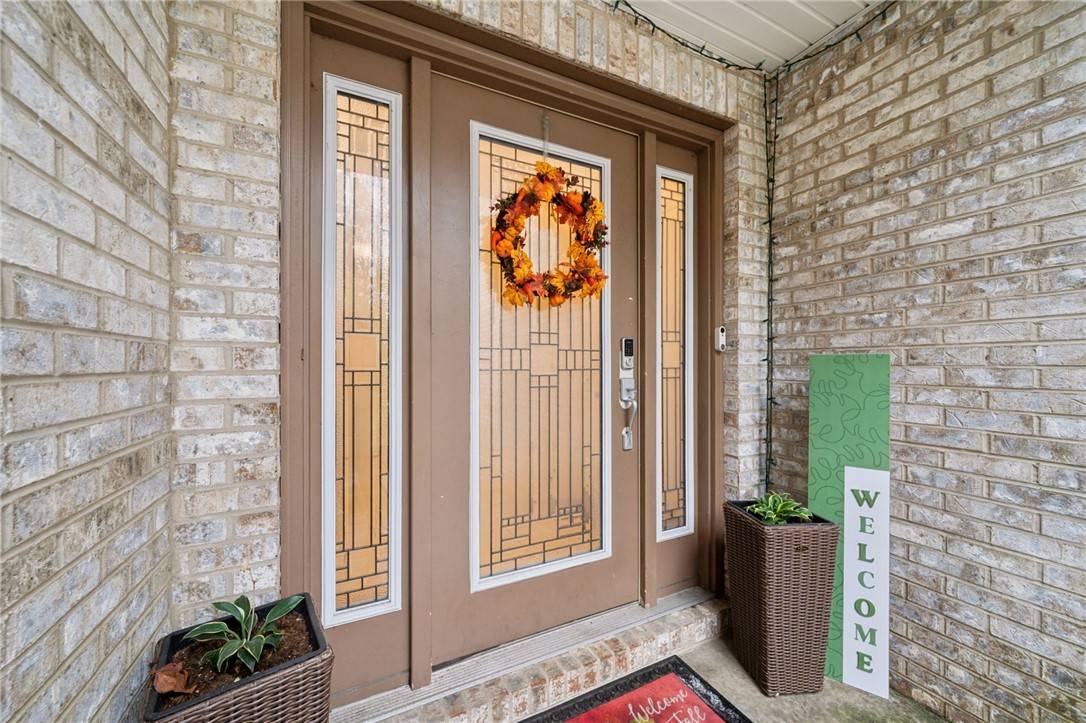 North Huntingdon, PA 15642,1201 Robbins Station Rd