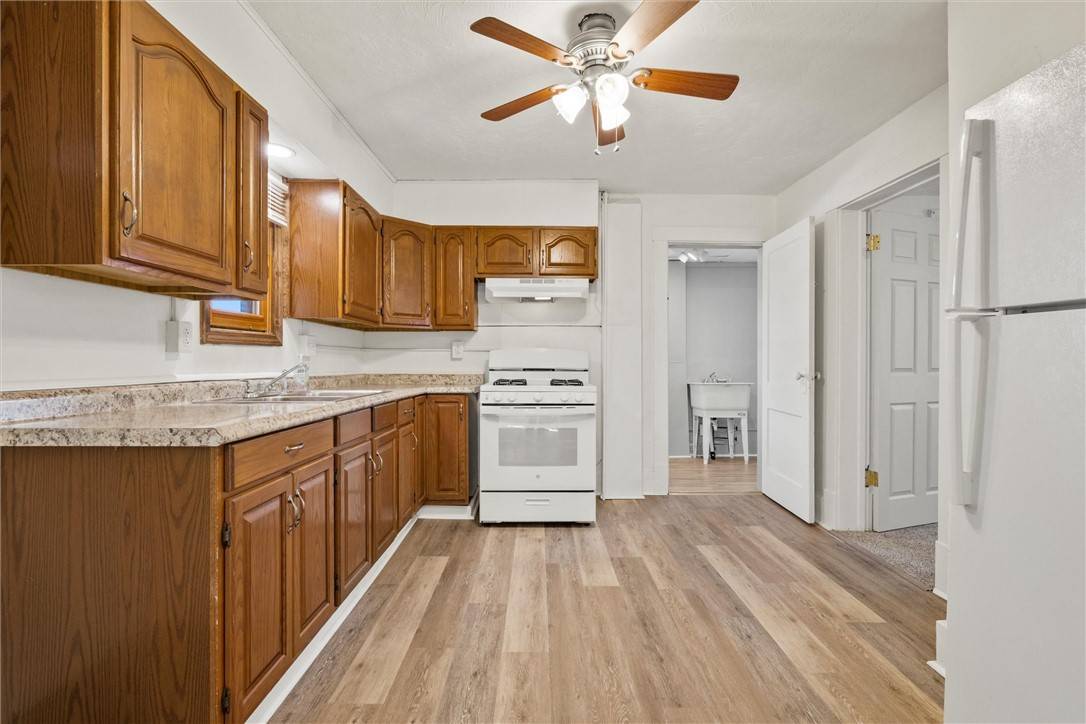 Arnold, PA 15068,1909 Woodmont Ave