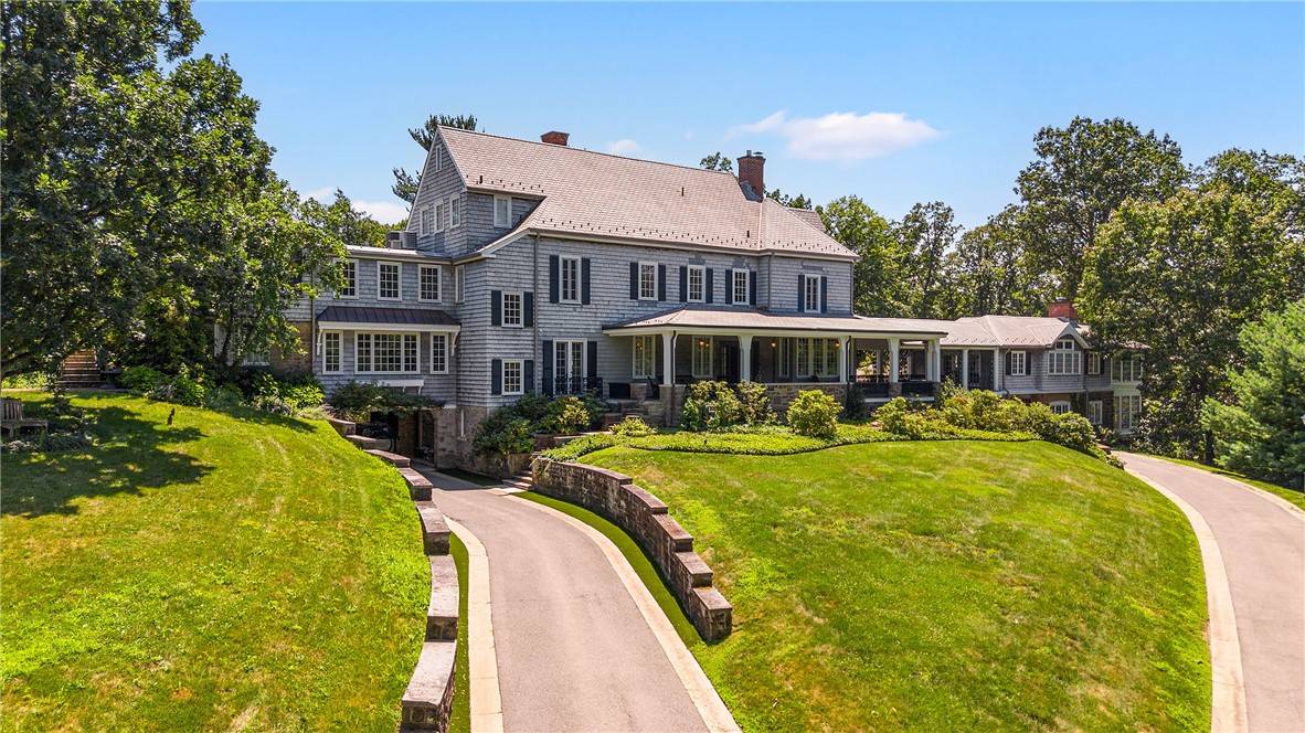 Sewickley Heights, PA 15143,833 Blackburn Road