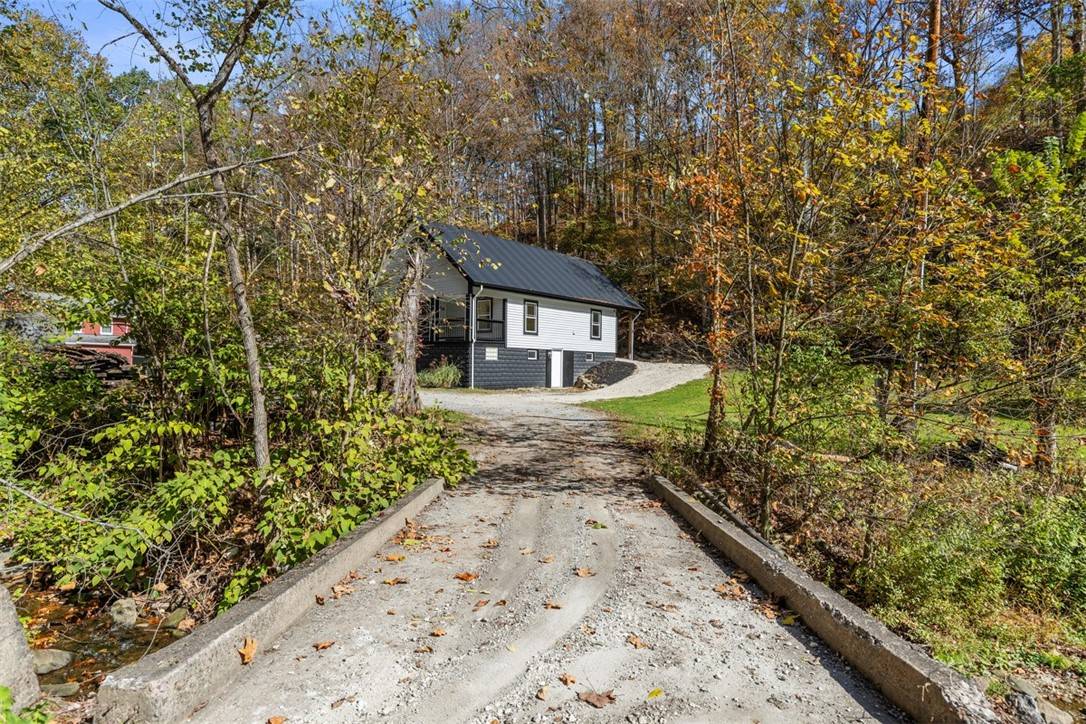 Sewickley Hills Boro, PA 15143,723 Glenfield Rd