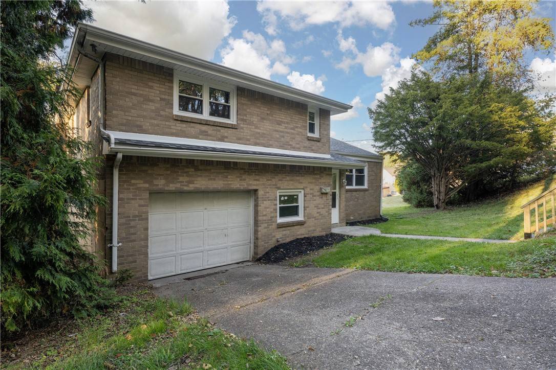 West Mifflin, PA 15122,3201 Michael St