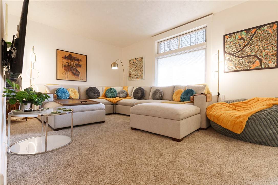 Mt Washington, PA 15211,17 Bailey Ave