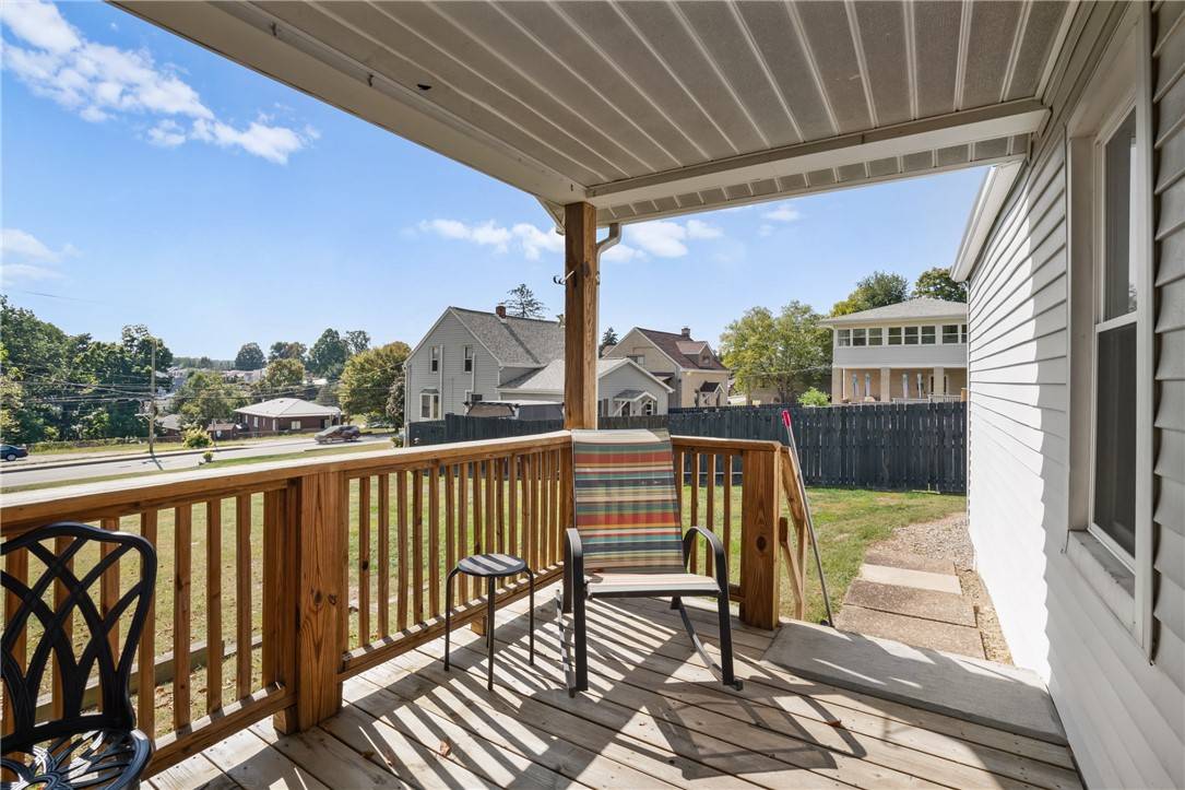 Lower Burrell, PA 15068,3009 Leechburg Road