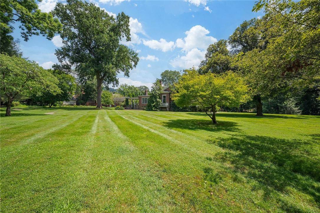 Edgeworth, PA 15143,108 Beaver Road