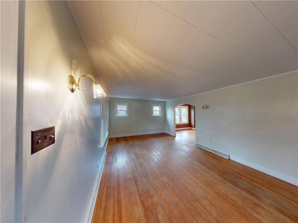 Twp Of But Ne, PA 16001,102 Bartley Ave