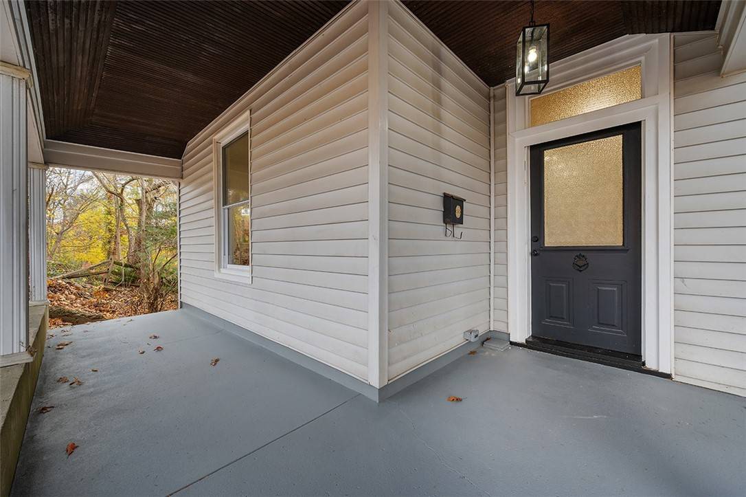 Oakmont, PA 15139,928 Washington Ave