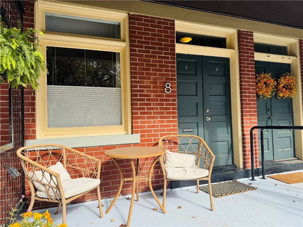 Friendship Park, PA 15206,8 Clarendon Pl