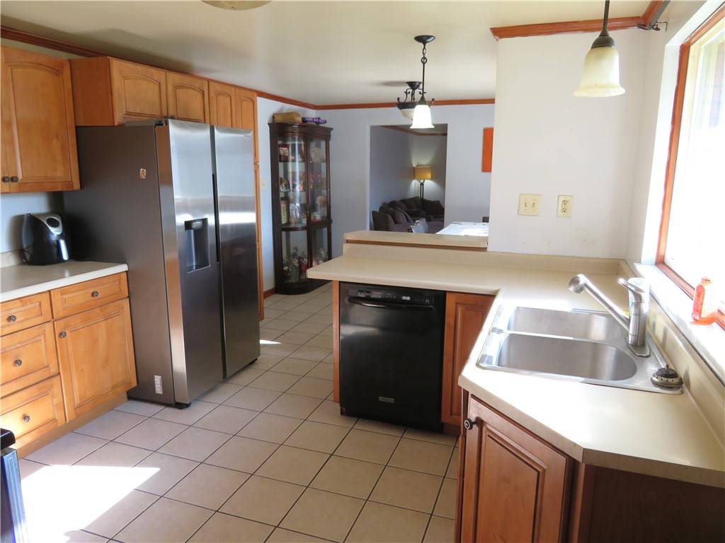 Twp Of But Nw, PA 16001,204 Arlington Ave