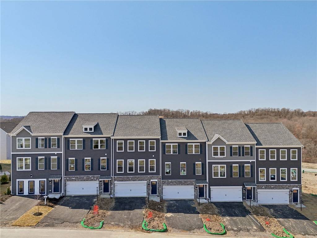 Twp Of But Sw, PA 16001,402 Cherry Tree Dr