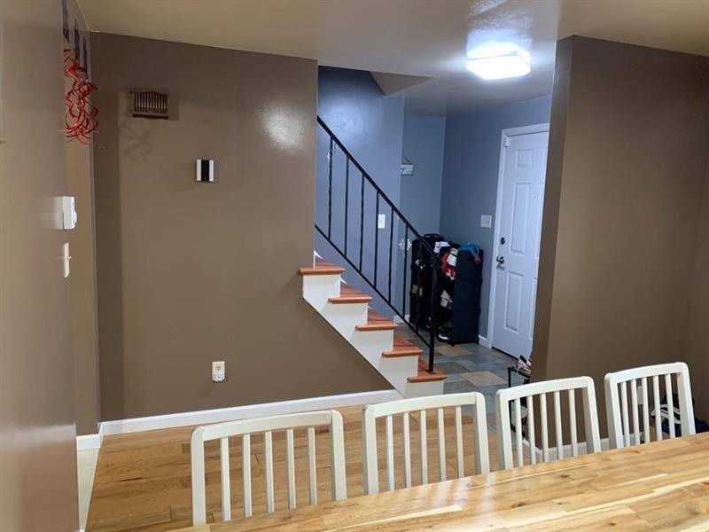 Rostraver, PA 15012,206 Bonnie St