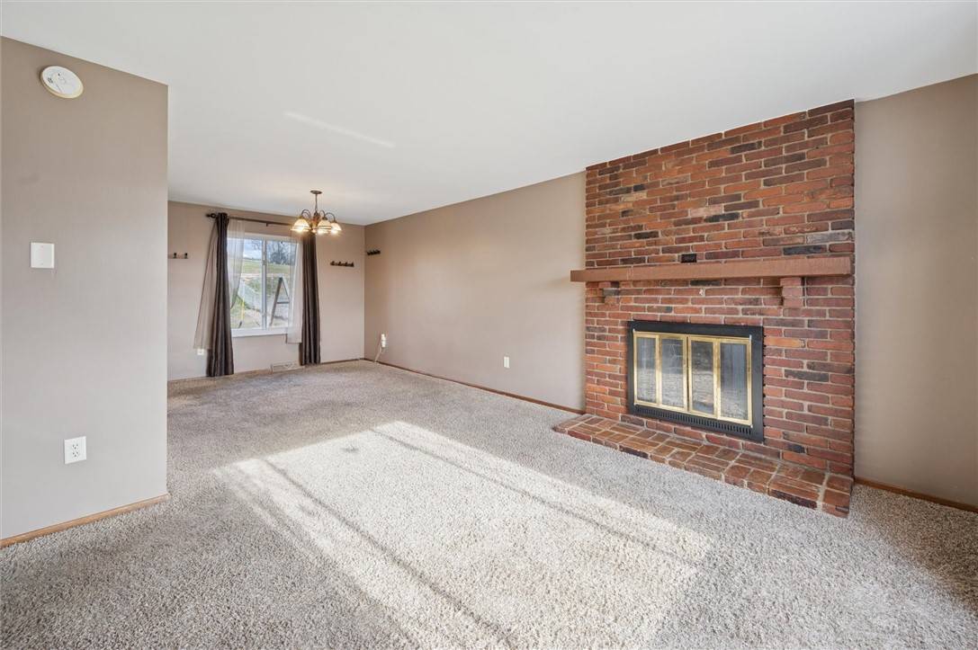 Whitehall, PA 15234,92 Skyvue Dr