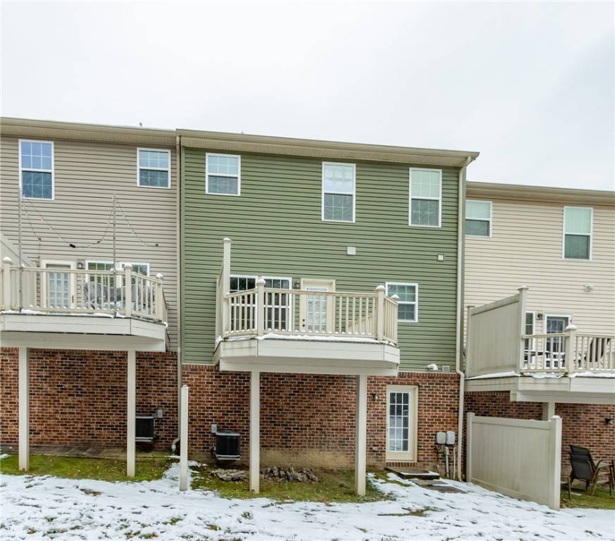 Cranberry Twp, PA 16066,105 Mews Ln