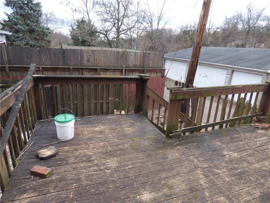 Elliott, PA 15220,911 Amherst St