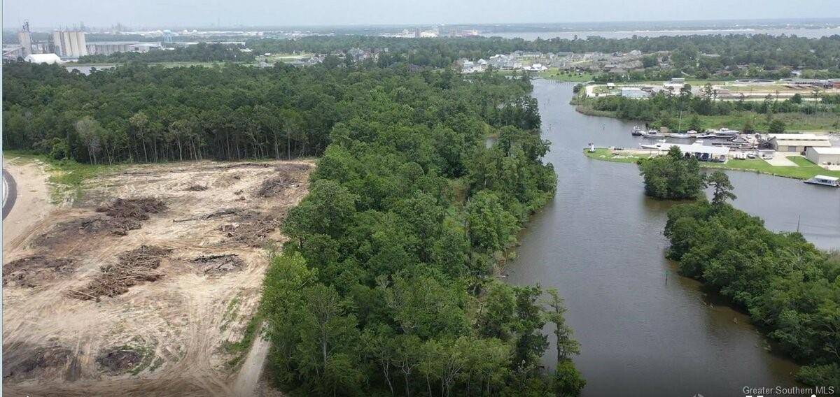 Lake Charles, LA 70601,TBD Area 4 off Contraband Parkway