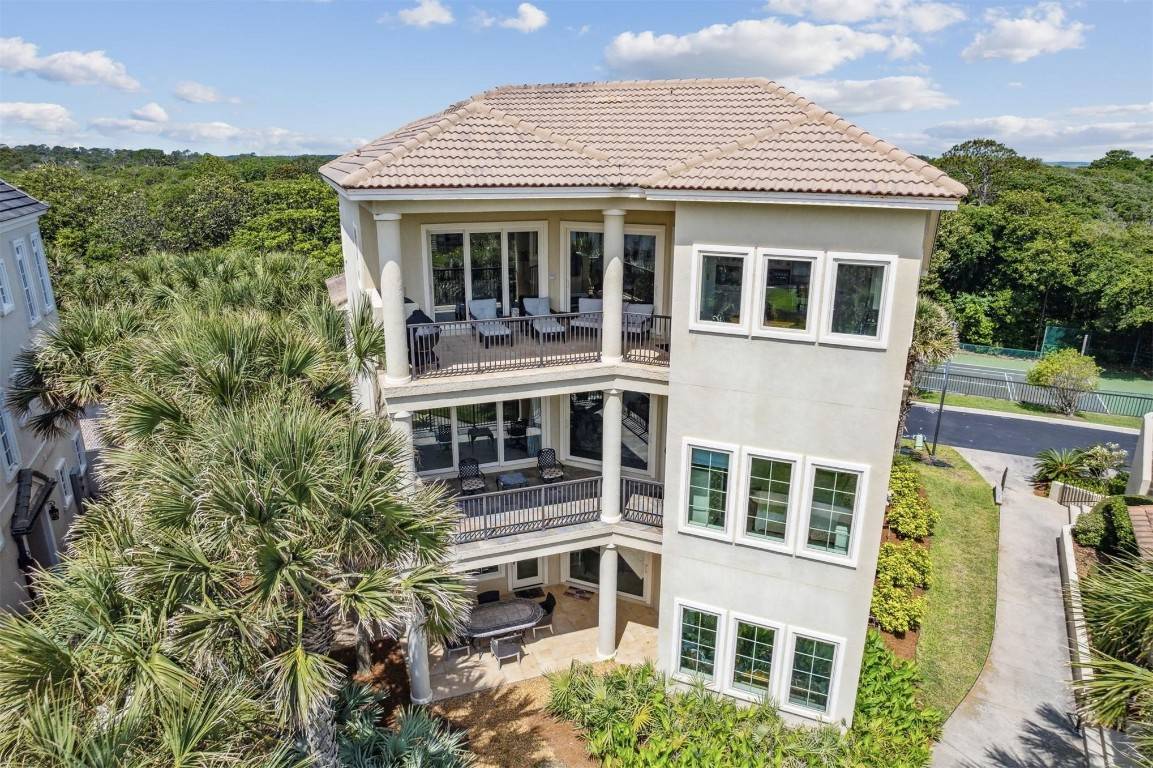Fernandina Beach, FL 32034,8148 RESIDENCE CT