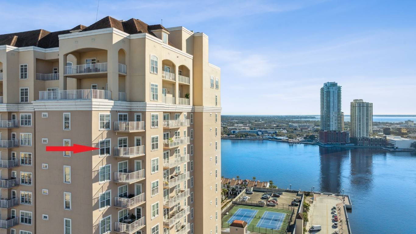 Jacksonville, FL 32202,400 E BAY ST #1902