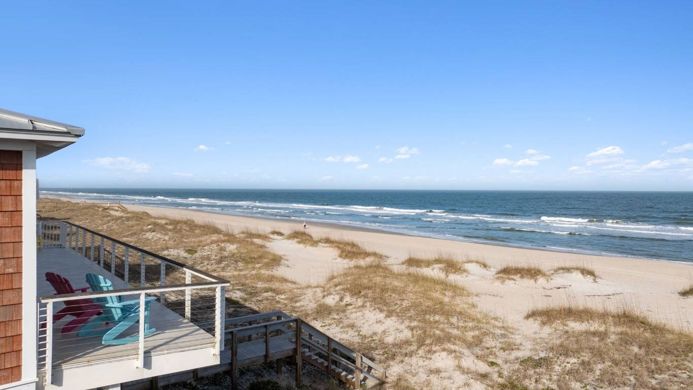 Fernandina Beach, FL 32034,822 S FLETCHER AVE
