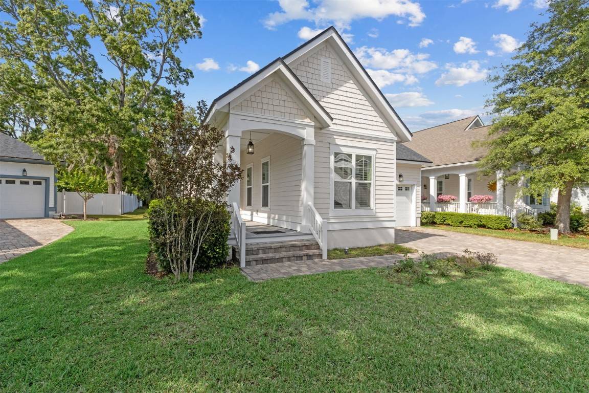 Fernandina Beach, FL 32034,1553 COASTAL OAKS CIR