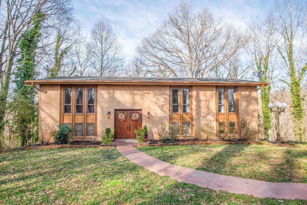 Seymour, TN 37865,1311 Smoky Mountain View DR